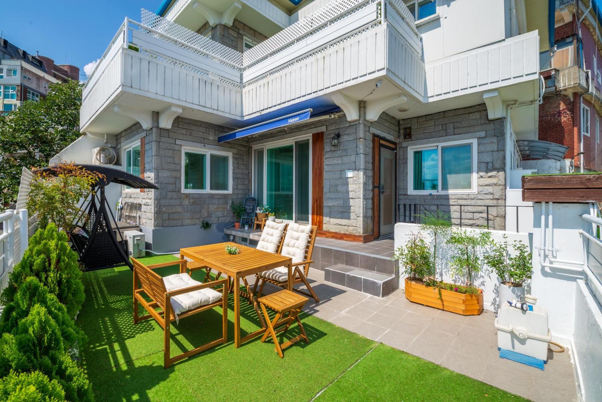 Holiday home Haiyan Design House - Feel Like A Vacation At *